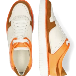 Melvin & Hamilton Adele 2 Multi Outlet