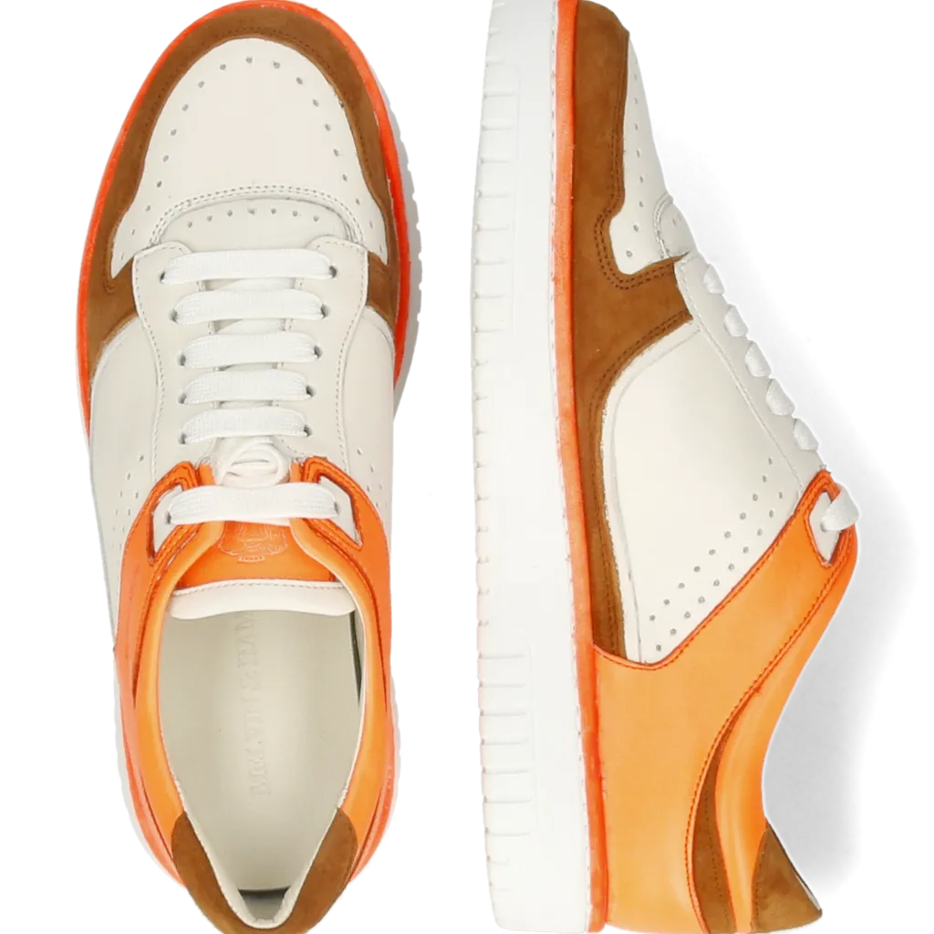 Melvin & Hamilton Adele 2 Multi Outlet