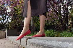 Melvin & Hamilton Livia 3 Rose Online